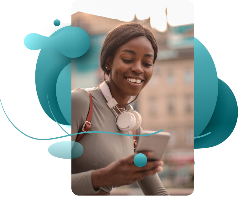 games-girl-with-mobile