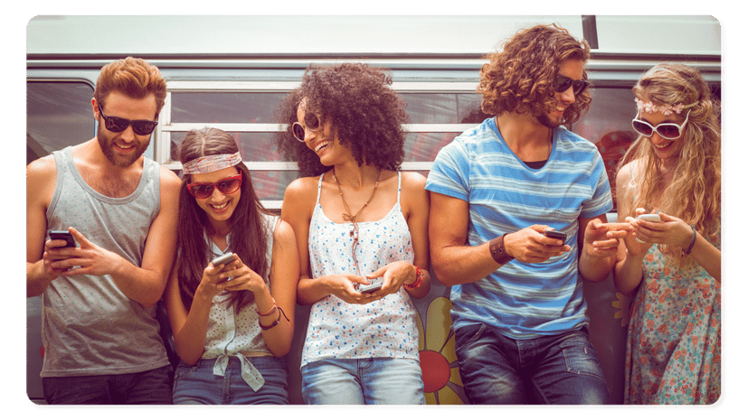 restaurant-guests-and-personalized-offers.img